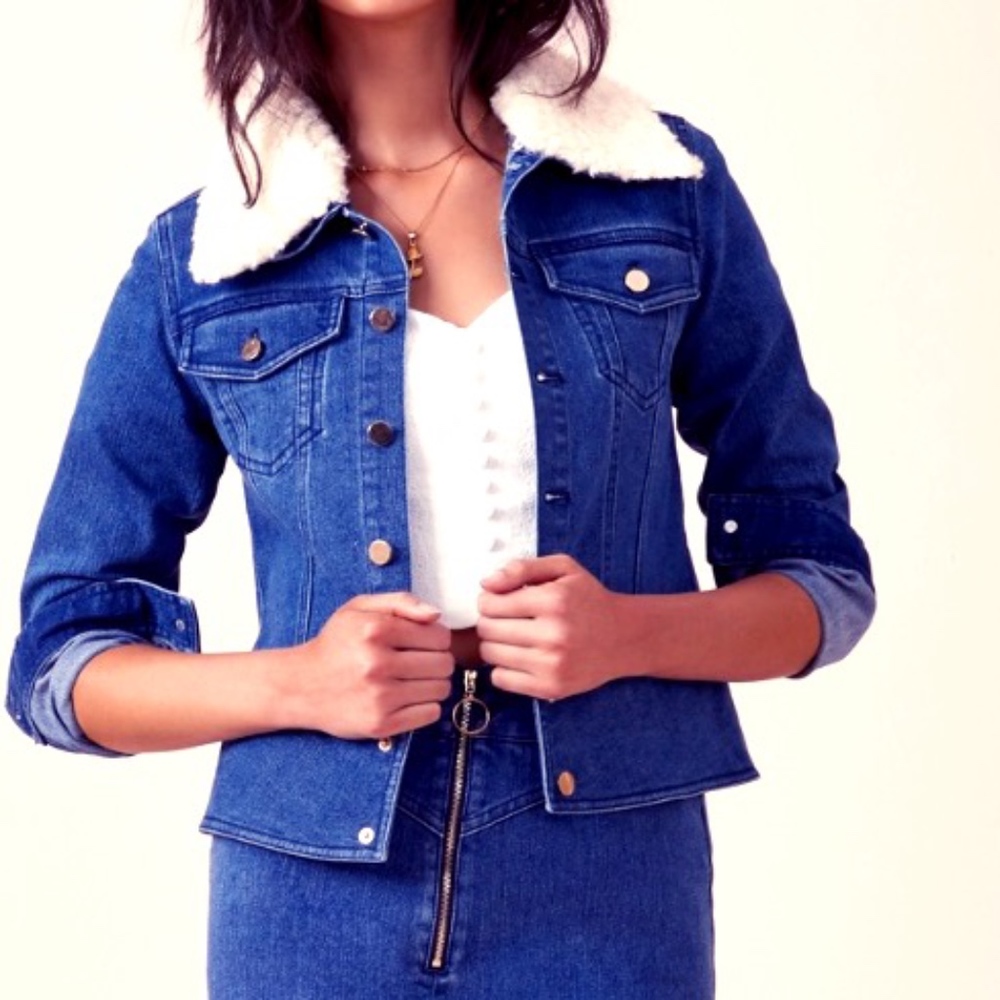 NWOT FINDERS KEEPERS SLIDE DENIM JACKET